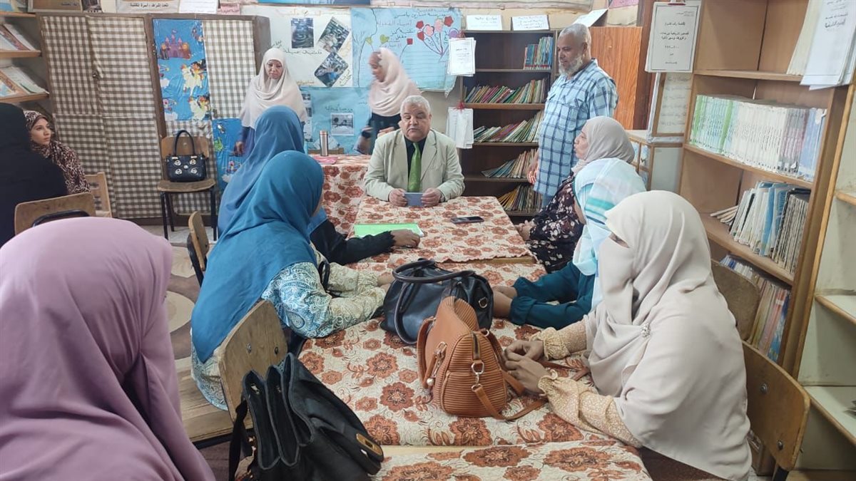 وكيل وزارة التربية والتعليم بالأقصر يتابع الخطة العلاجية