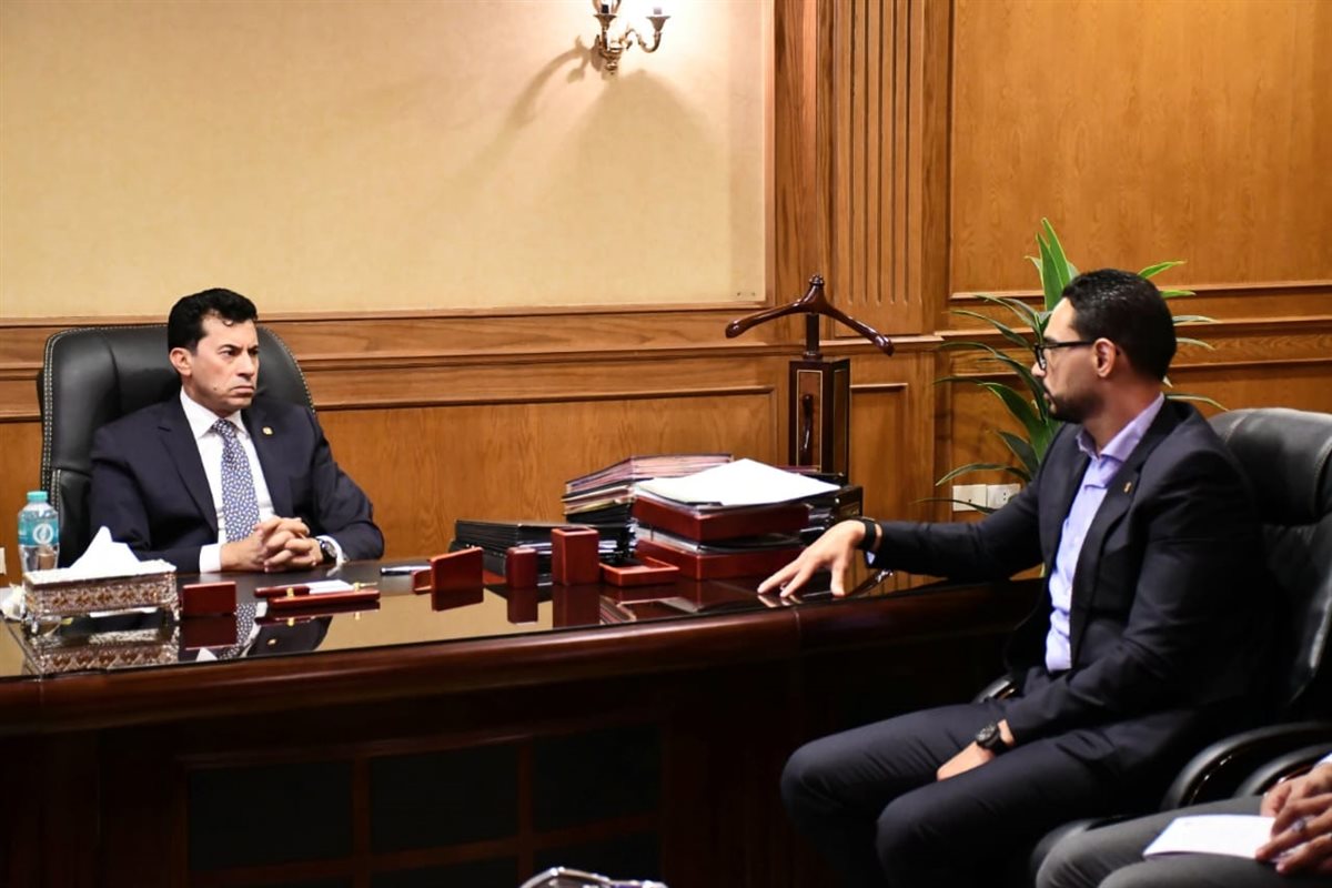 وزير الرياضة يلتقي رئيس اتحاد الجودو