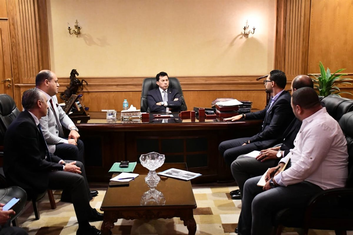 وزير الرياضة يلتقي رئيس اتحاد الجودو