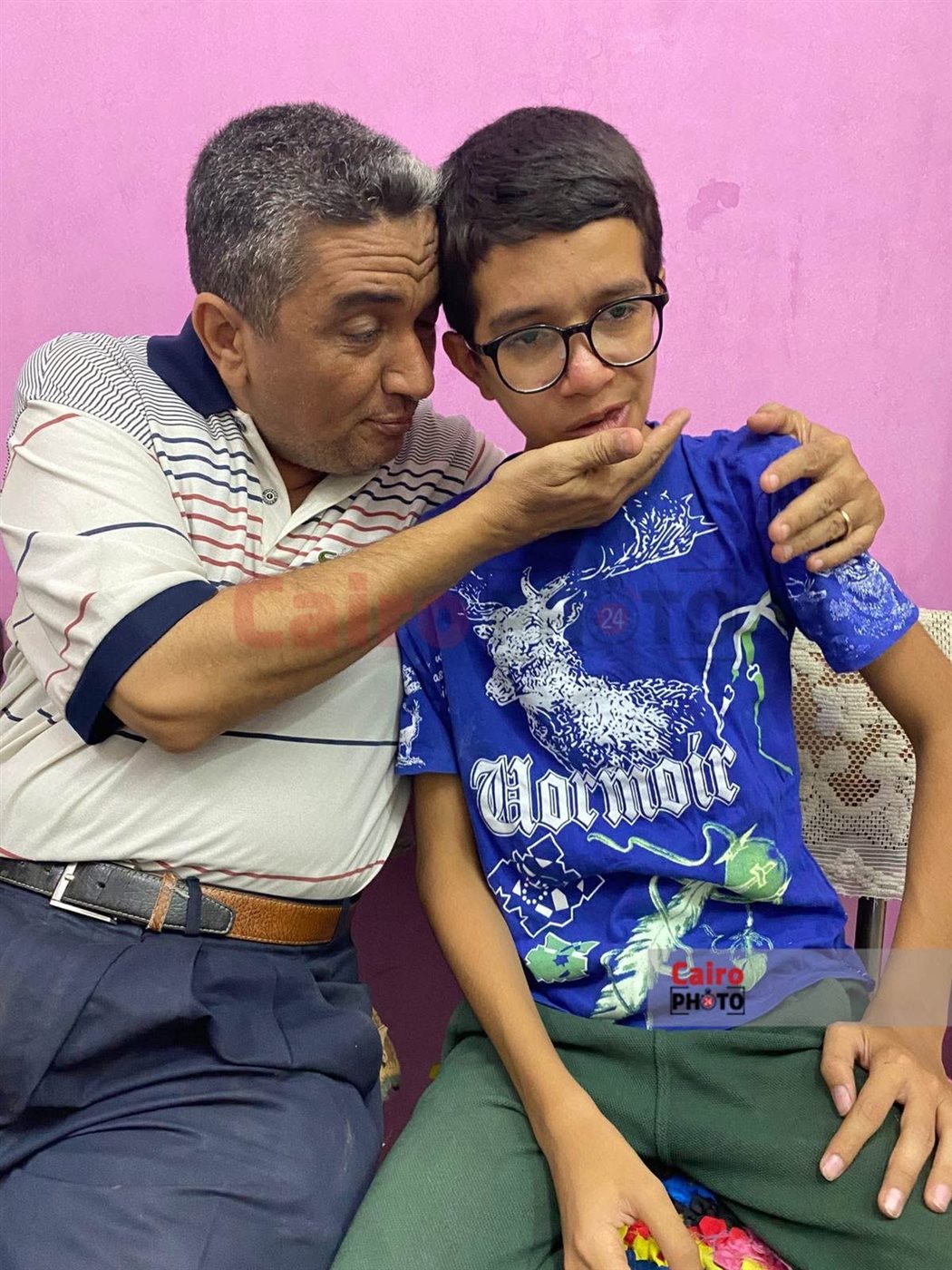 باسم دحيح الأقصر وبكاء في حضن والده بعد النتيجة