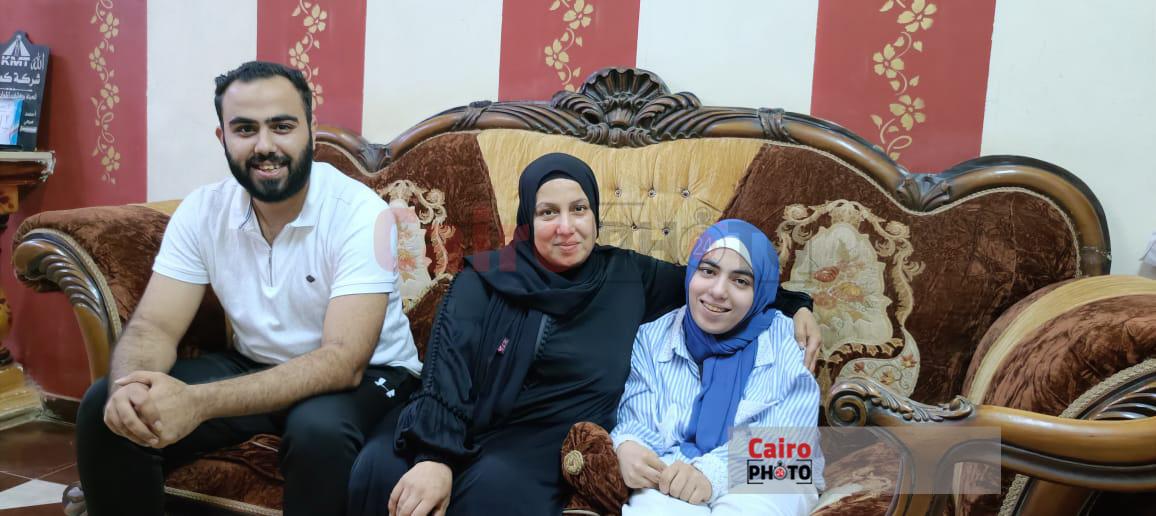 ياسمين الكومي مريضة ضمور العضلات طالبة الثانوية العامة