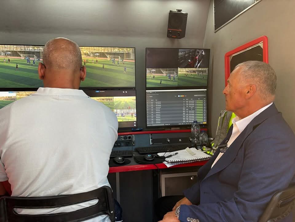 أبو ريدة يتابع معسكر وتدريبات  الحكام على تقنية الـ VAR