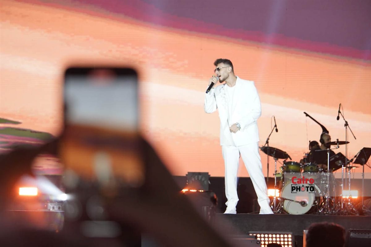 الشامي يشعل حفله الأول في مصر بمهرجان العلمين الجديدة
