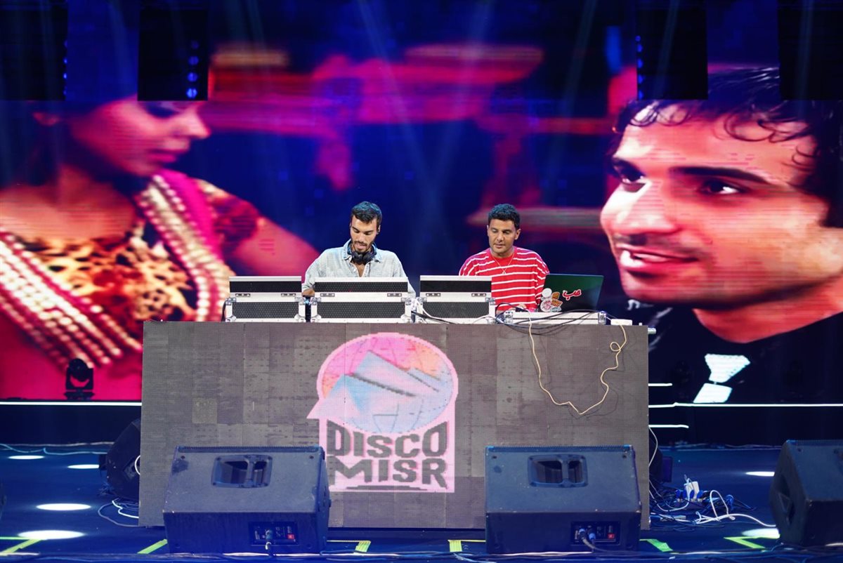 حفل ديسكو مصر في المسرح الروماني برعاية القاهرة 24 وتنظيم المنتج وليد منصور