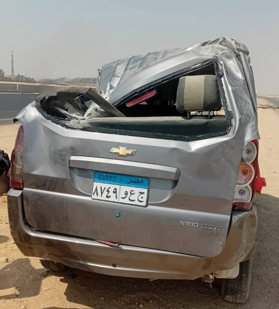 انقلاب سيارة ميني ميكروباص 