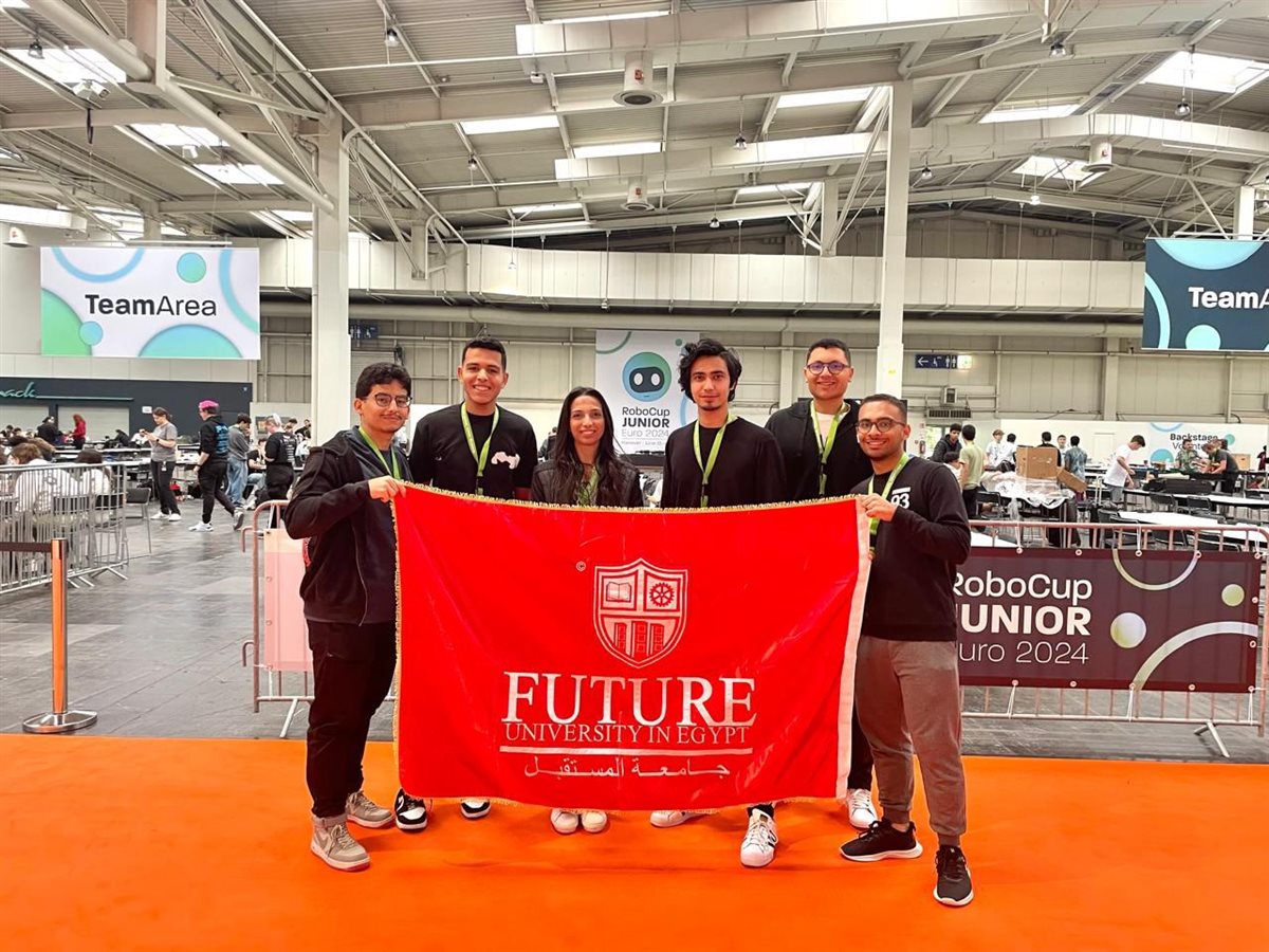  كلية الحاسبات وتكنولوجيا المعلومات بجامعة المستقبل 