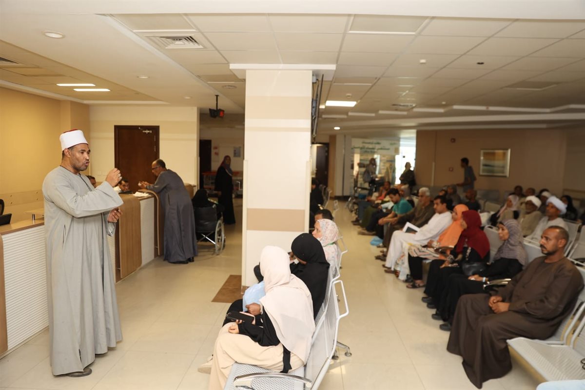 قافلة دعوية لدعم متحدى السرطان بالأقصر