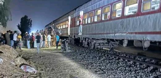 اصطدام قطار بخط المناشي بجرار زراعي بالبحيرة 