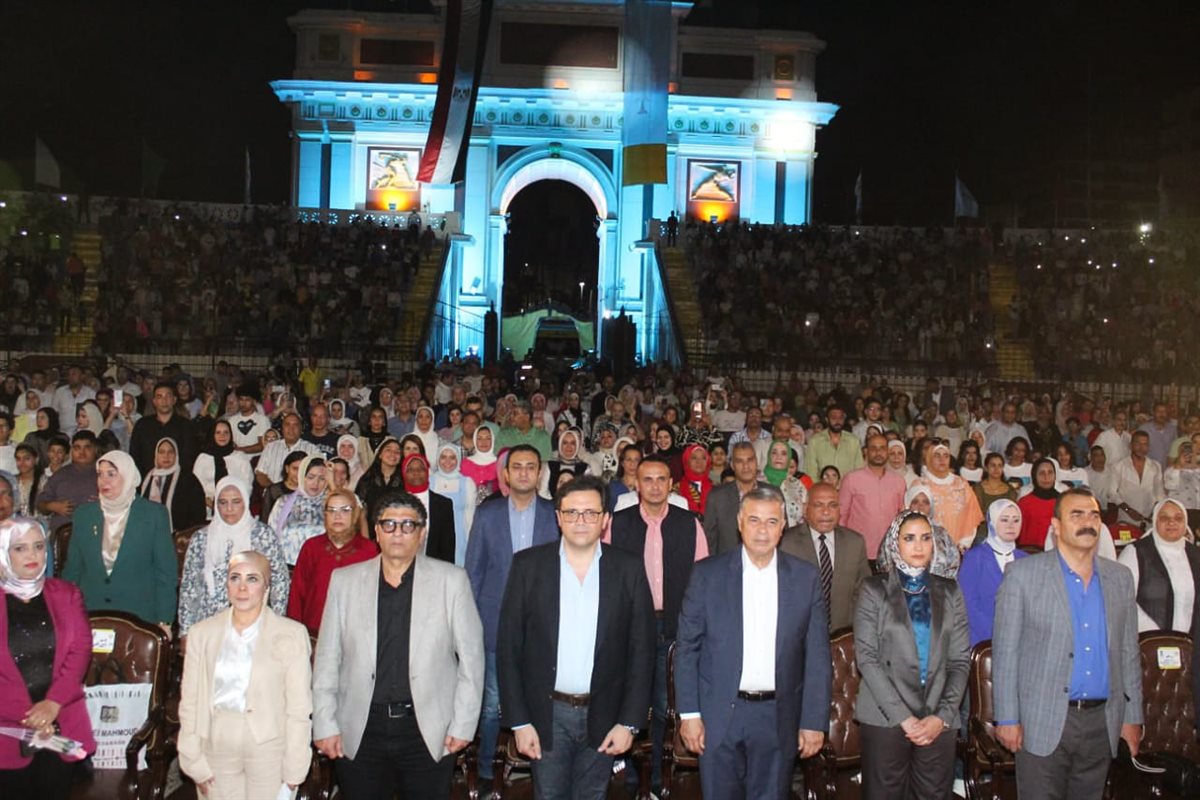 حضور وزير الثقافة افتتاح المهرجان الصيفي للأوبرا في الإسكندرية