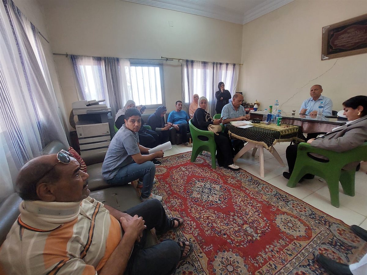 محافظ القاهرة خلال الاجتماع