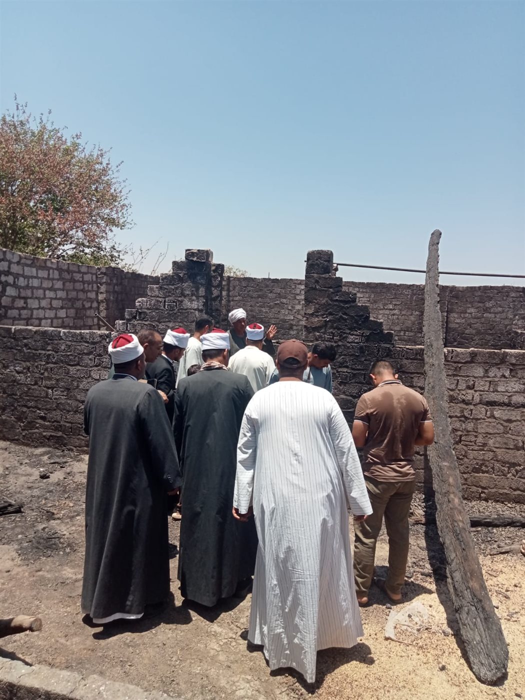 وفد من الأزهر الشريف يزور قرية برخيل بسوهاج