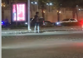 حيلة جديدة للنصب على المواطنين والاستيلاء منهم على أموال مقابل حلوي بالتجمع