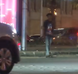 حيلة جديدة للنصب على المواطنين والاستيلاء منهم على أموال مقابل حلوي بالتجمع