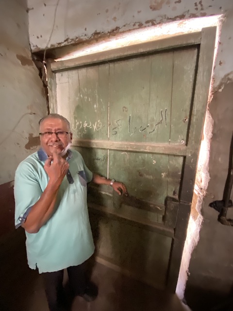 أقدم باب في الاقصر من 130سنة&nbsp;