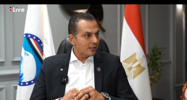 النائب أحمد عبد الجواد