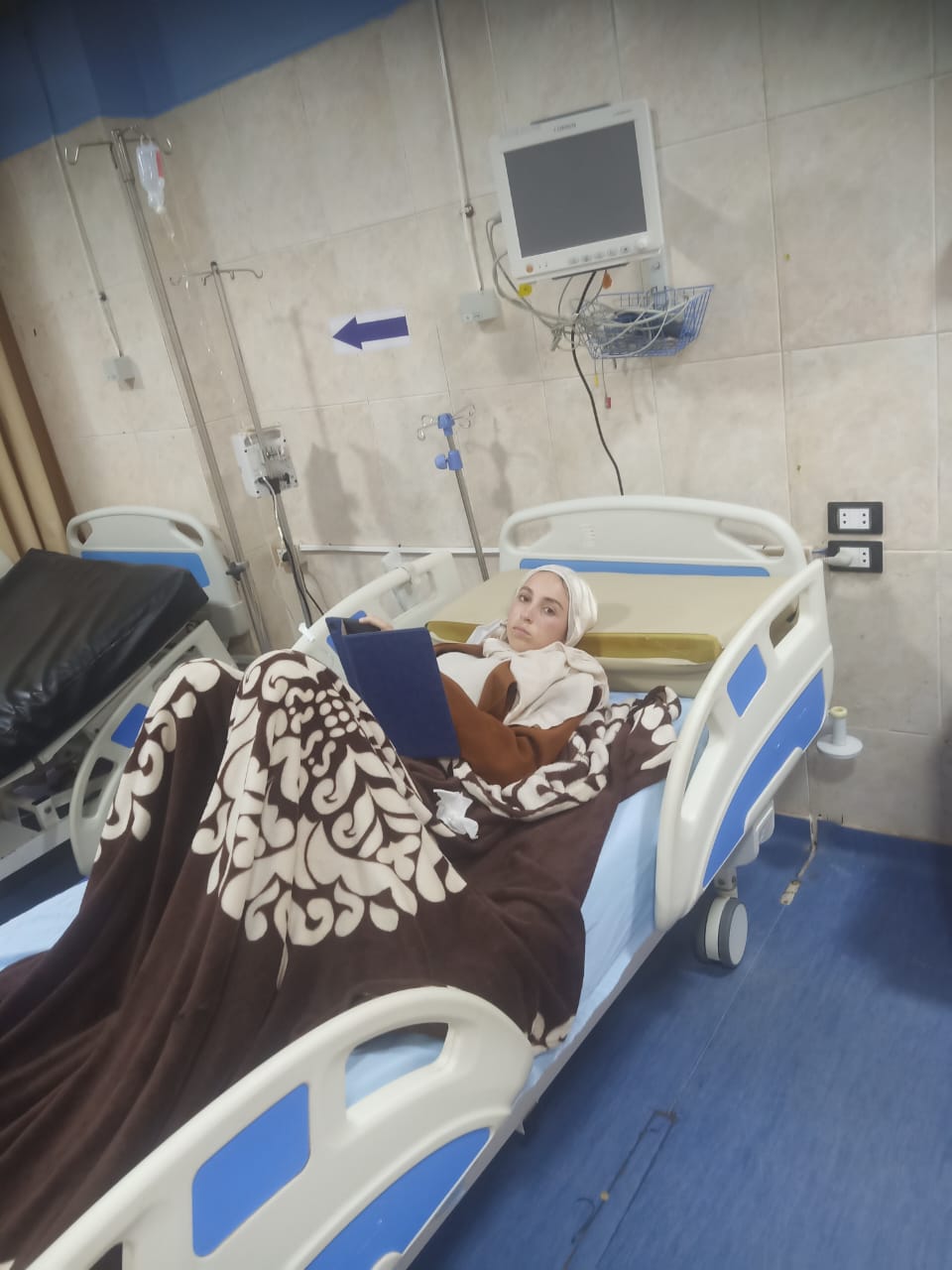 الطالبة سارة محمد لطفي التي انتصرت على الكانسر والثانوية العامة