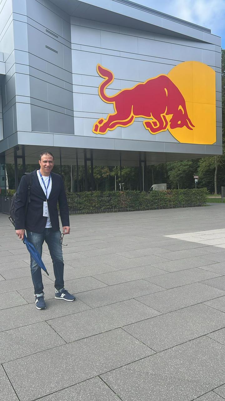 مجدي عبدالعاطي يتواجد في مؤتمر المدربين الدولي بألمانيا (12)