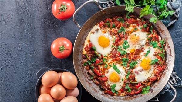 طريقة عمل الشكشوكة بالبصل