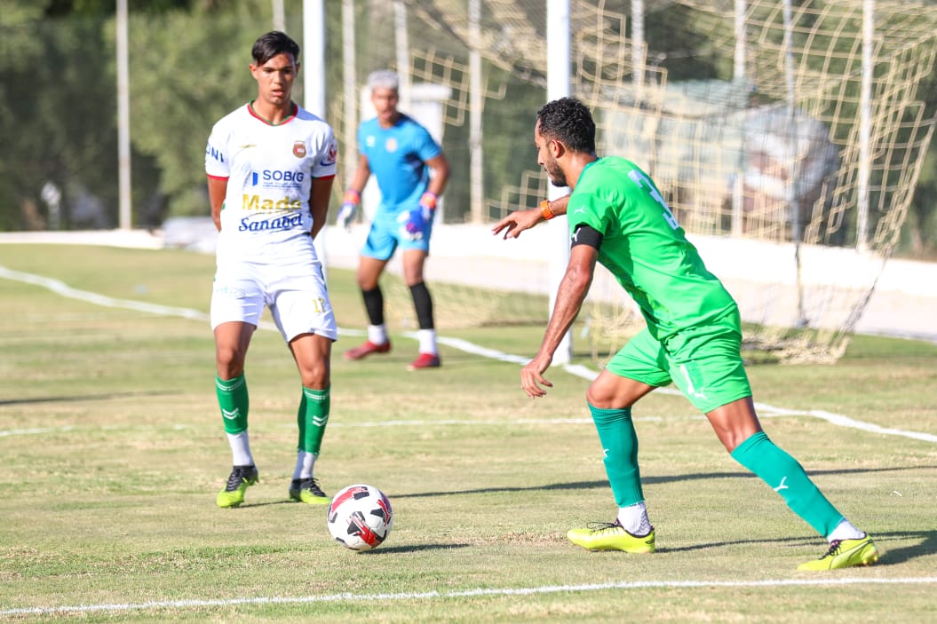 <strong>المصري يفوز على هلال مساكن بثلاثية نظيفة </strong>