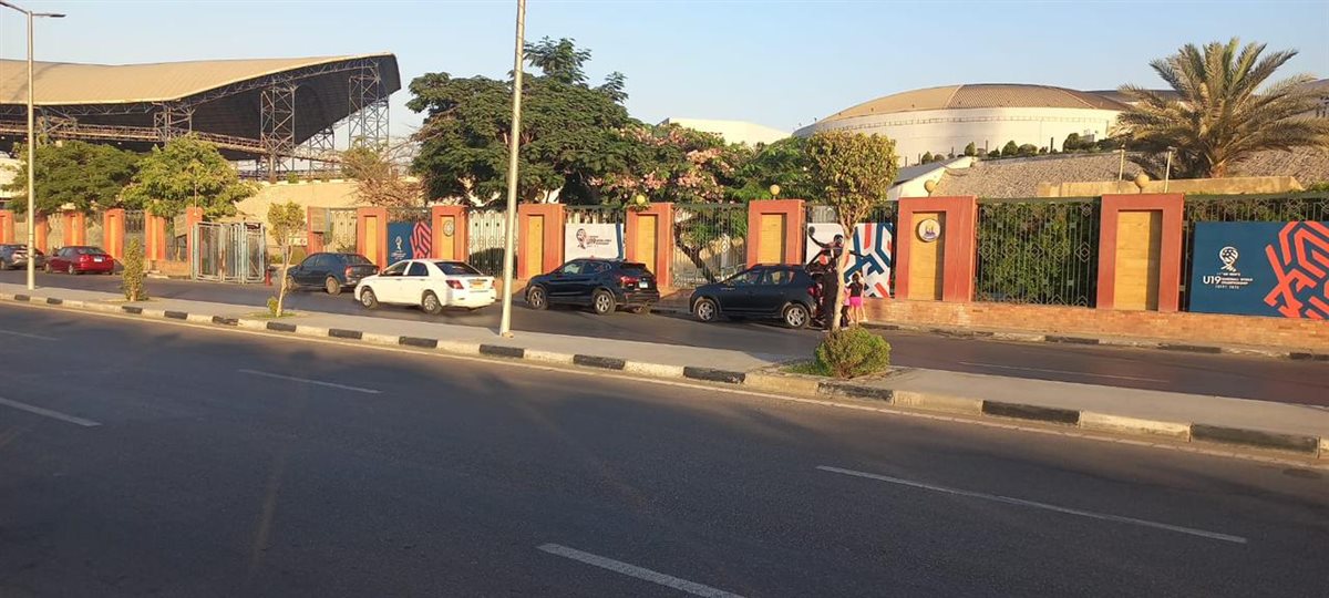 <strong>ستاد القاهرة يتزين لاستضافة بطولة العالم لكرة اليد تحت 19 عامًا</strong>