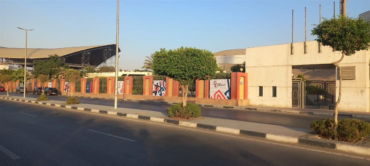 <strong>ستاد القاهرة يتزين لاستضافة بطولة العالم لكرة اليد تحت 19 عامًا</strong>