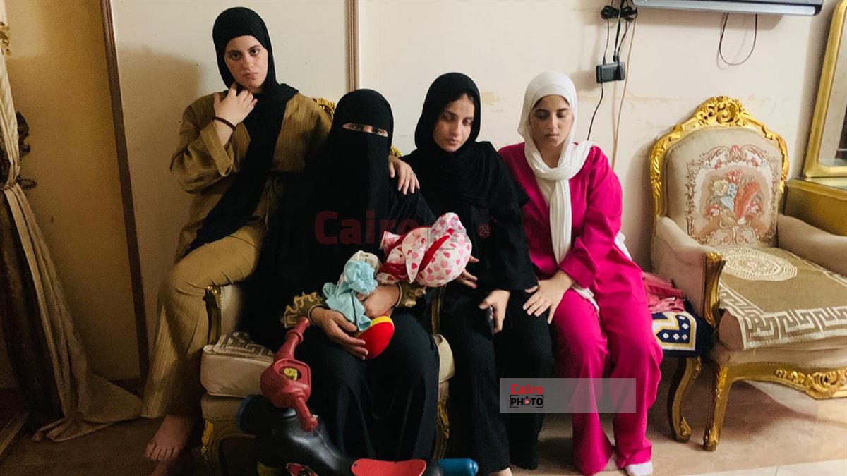 الأسرة البديلة للطفلة مودة 