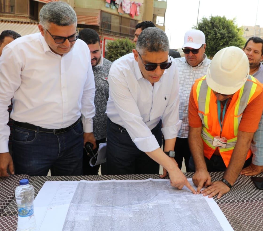 بدء أعمال الرفع المساحي لتنفيذ مشروع تطوير وانشاء محور الإخلاص بطول 5 كم لربط المريوطية بمحور الفريق كمال عامر