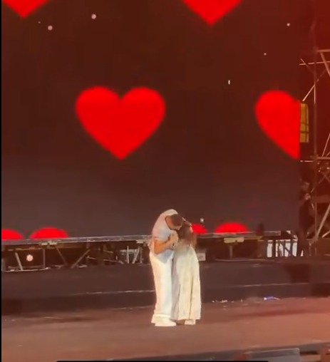 حفل تامر حسني بالساحل الشمالي