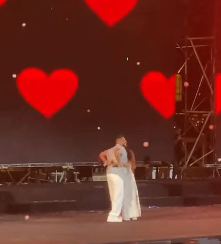 حفل تامر حسني بالساحل الشمالي