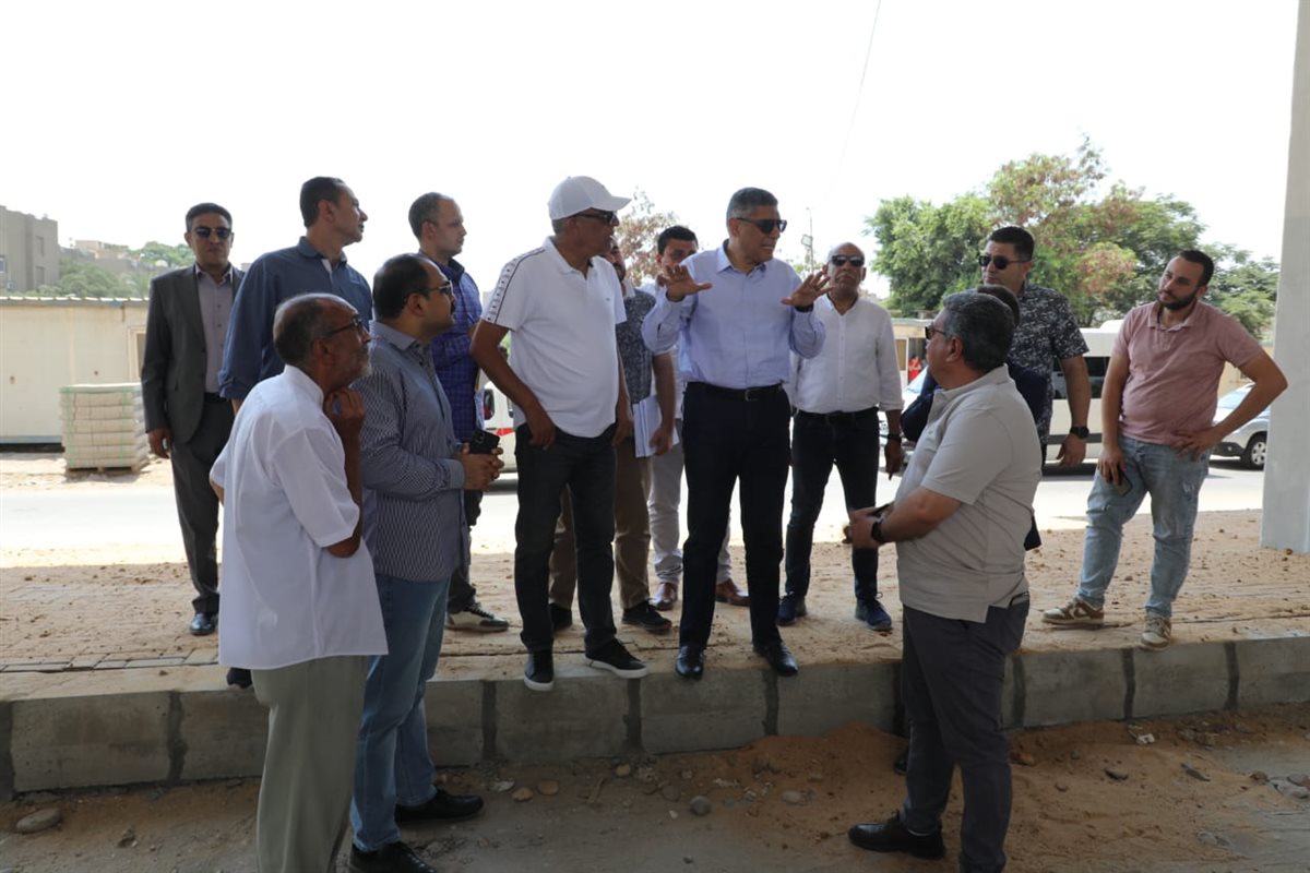 تطوير الشوراع المحيطة بمستشفي بولاق الدكرور