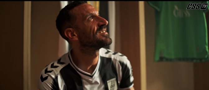 <strong>الصفاقسي يعلن تعاقده مع علي معلول نجم الأهلي السابق</strong>