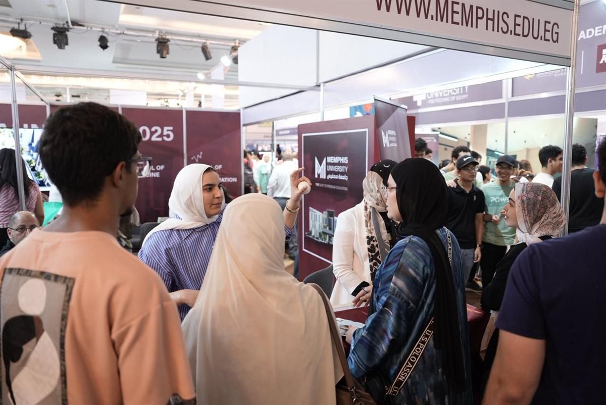 جانب من المعرض