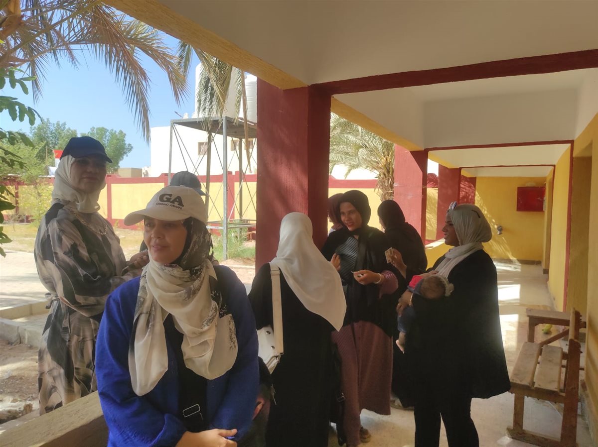 توافد السيدات على اللجان الانتخابية بجنوب سيناء
