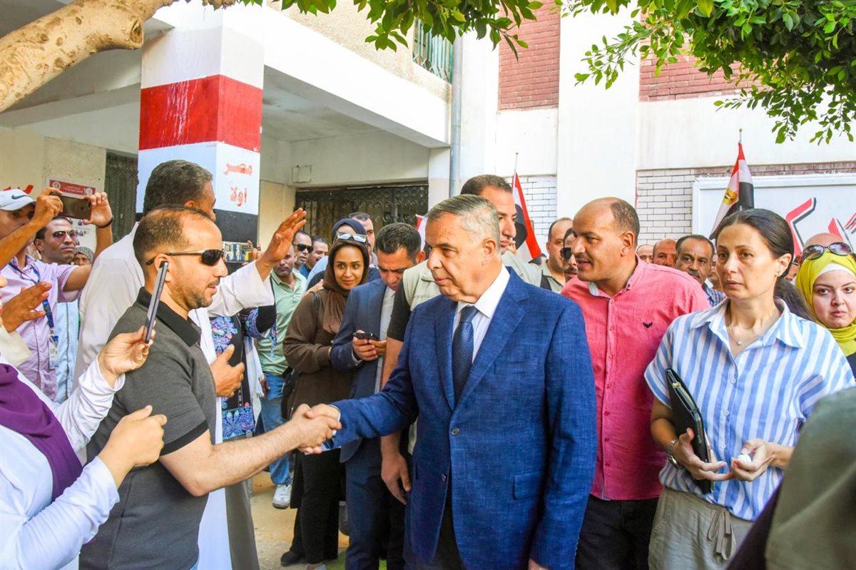 محافظ الإسكندرية يحث المواطنين على المشاركة