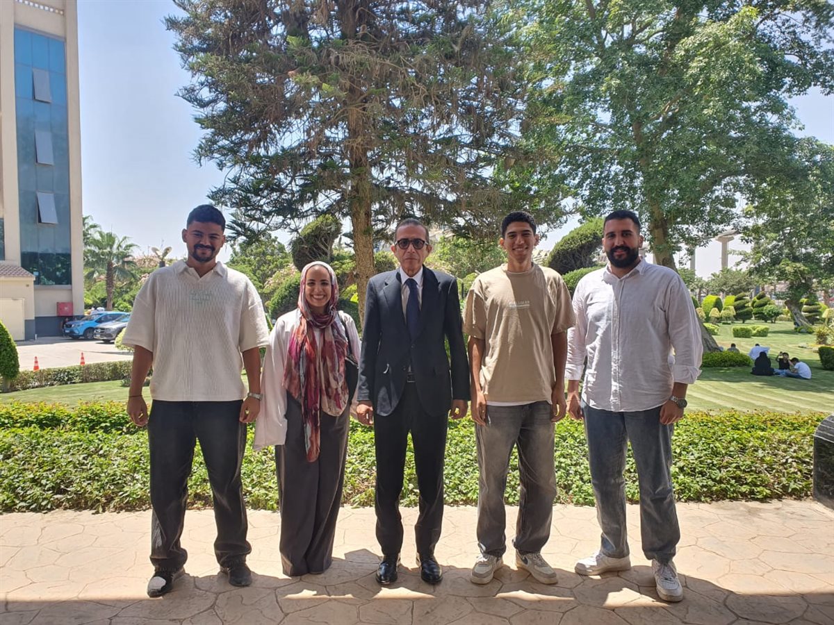 جانب من الطلاب