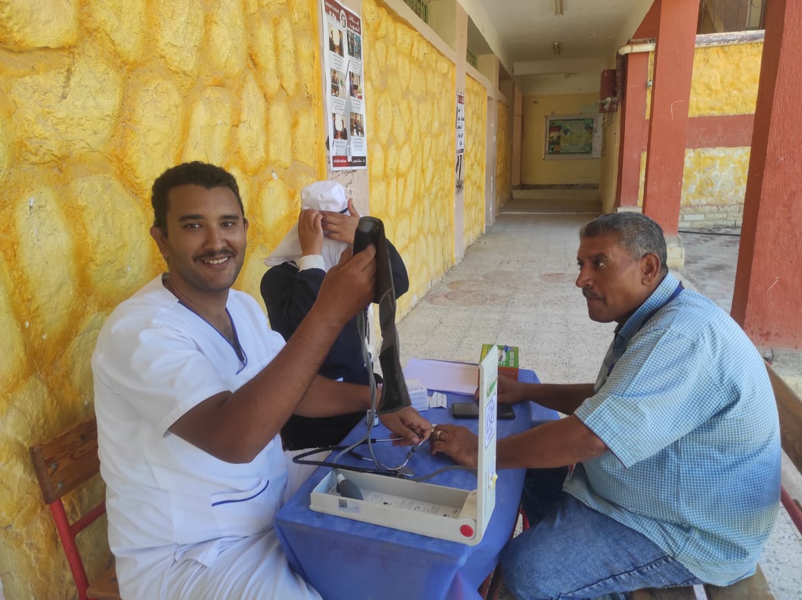 مبادرة 100 يوم صحة داخل لجان انتخابات الشيوخ بجنوب سيناء