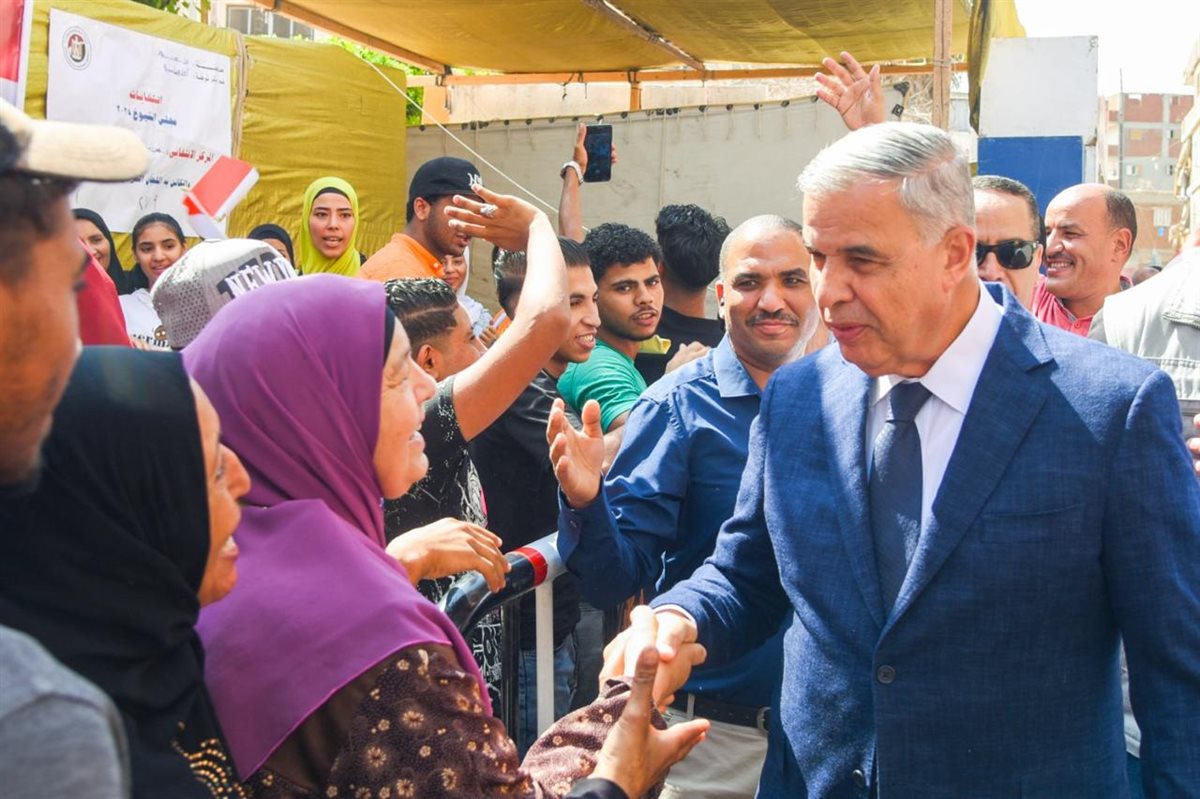 محافظ الإسكندرية يحث المواطنين على المشاركة