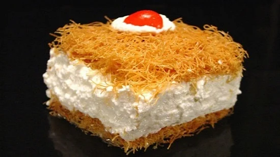 طريقة عمل كنافة بالقشطة