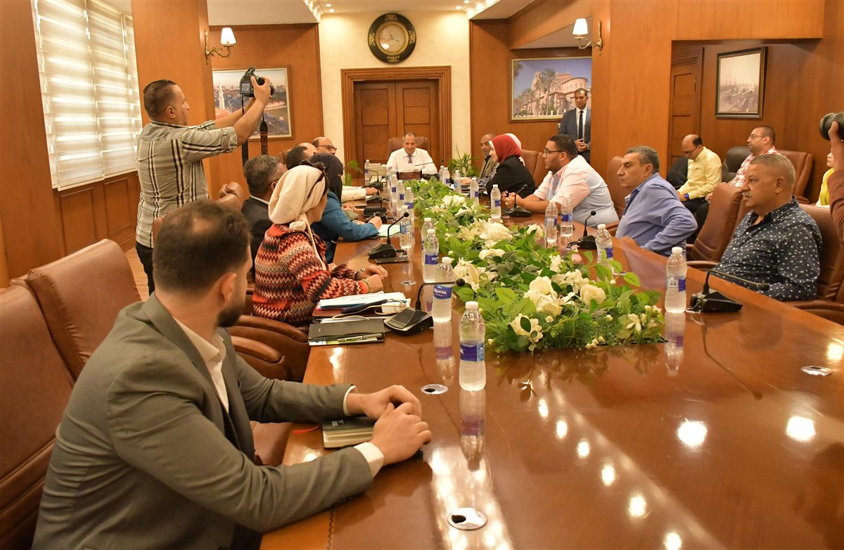 محافظ بورسعيد 