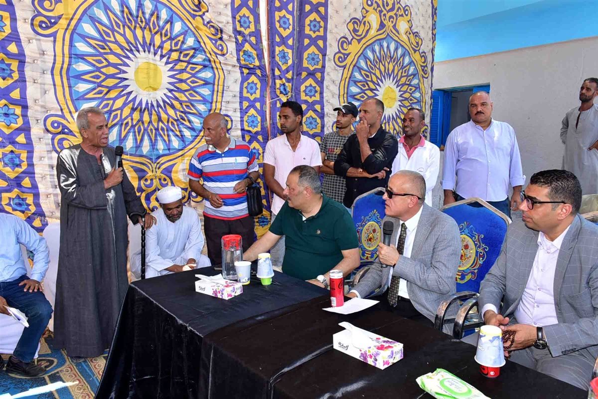 جولة محافظ الأقصر في الاقالتة&nbsp;