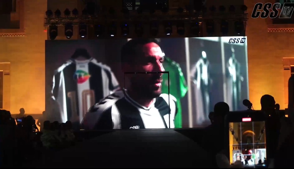 <strong>في حضور غفير.. الصفاقسي التونسي يقدم علي معلول لـ الجماهير </strong>