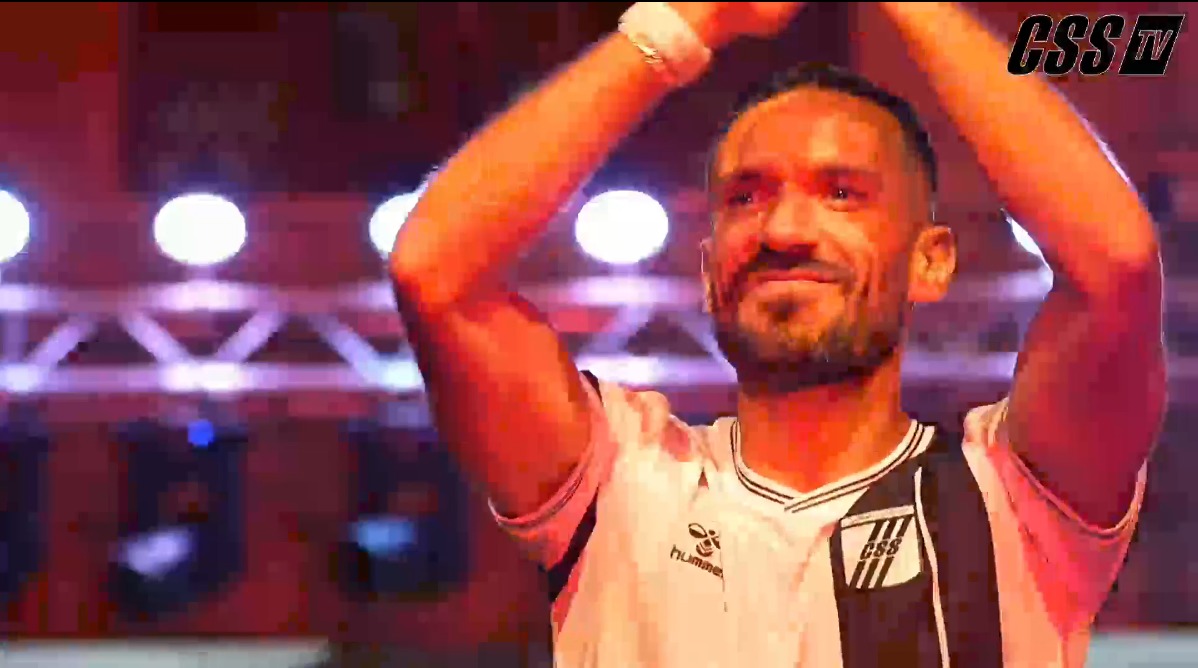 <strong>في حضور غفير.. الصفاقسي التونسي يقدم علي معلول لـ الجماهير </strong>