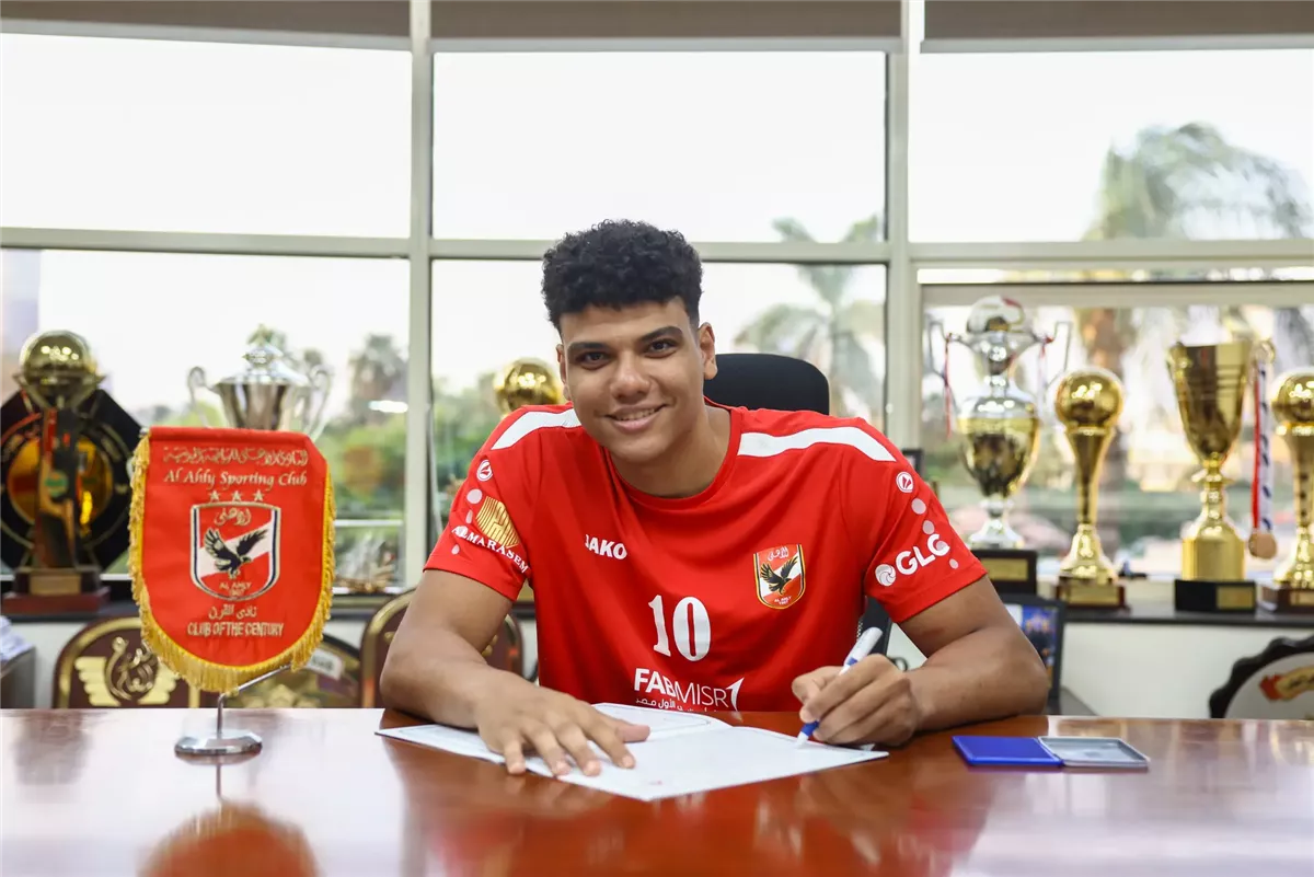 <strong>محمد عماد أوكا ينضم من طلائع الجيش</strong>