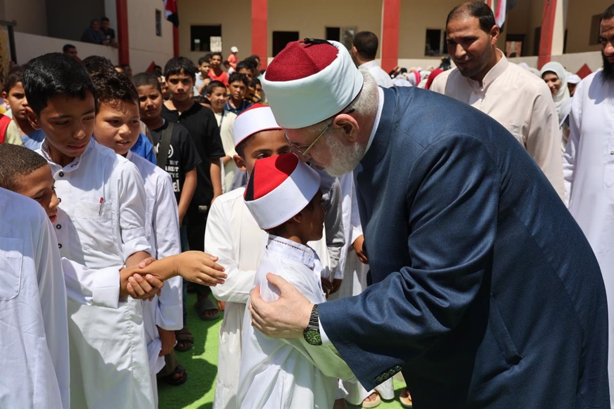  وكيل الأزهر يتفقد مجمع أهل القرآن ومكاتب التحفيظ بالبحيرة