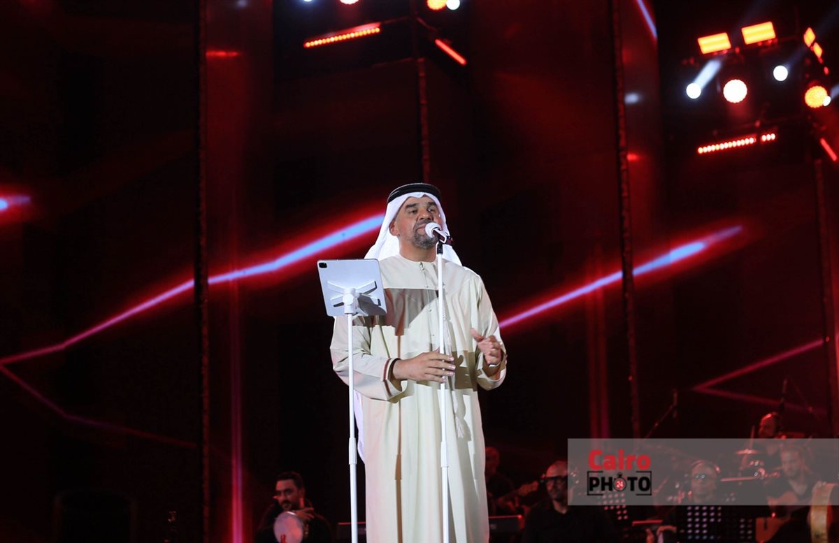 حسين الجسمي يتألق بحفله في هايد بارك seashore