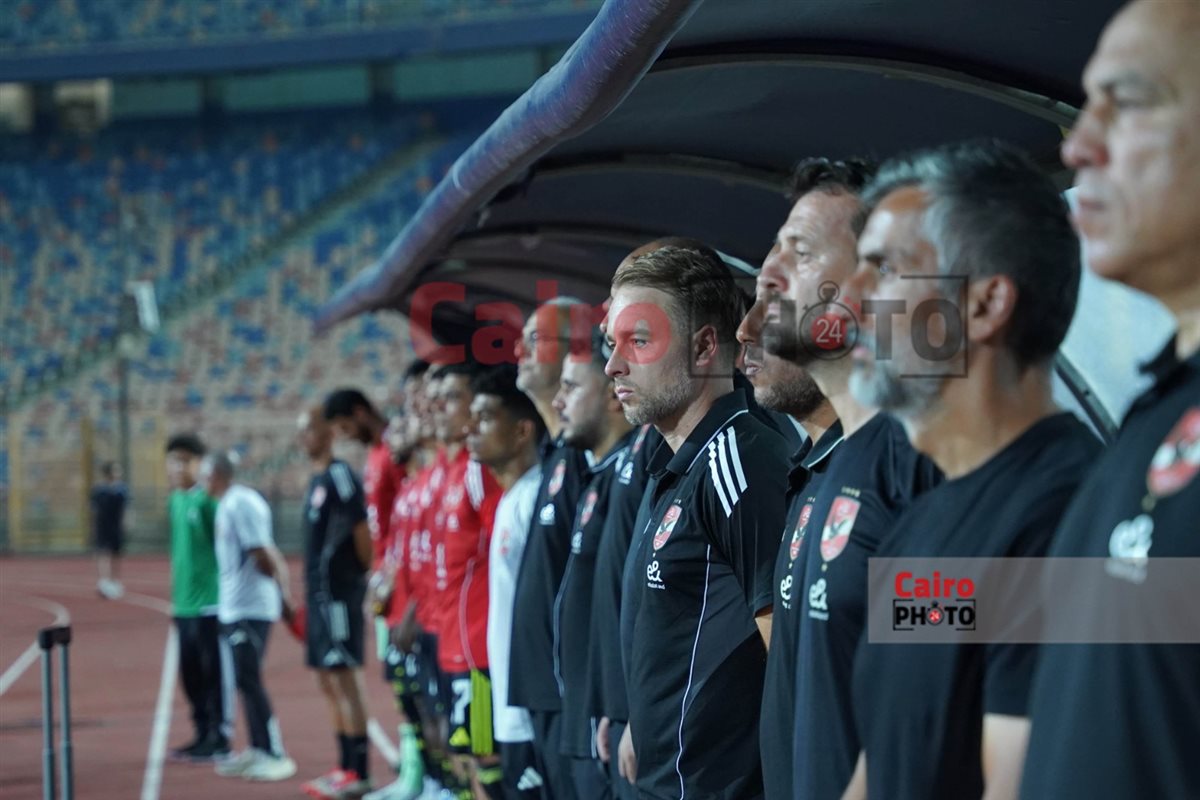 <strong>مباراة الأهلي ومودرن سبورت في الدوري الممتاز</strong>