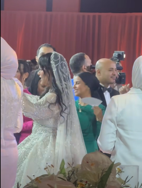  حفل زفاف ابنة وزير العمل 