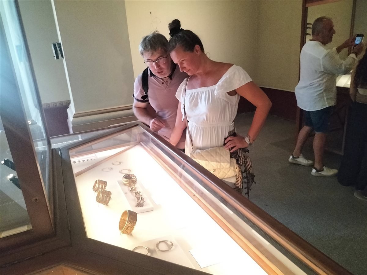 كنوز تويا ويويا