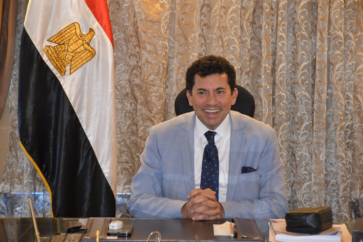 وزير الرياضة