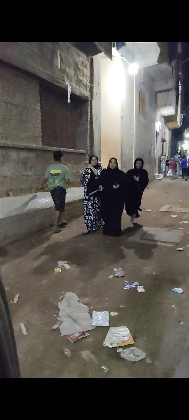 الأمن يفحص مزاعم سيدة بتعرضها وصديقتها للتعدي علي يد 8 سيدات وسرقة 70ألف جنيه